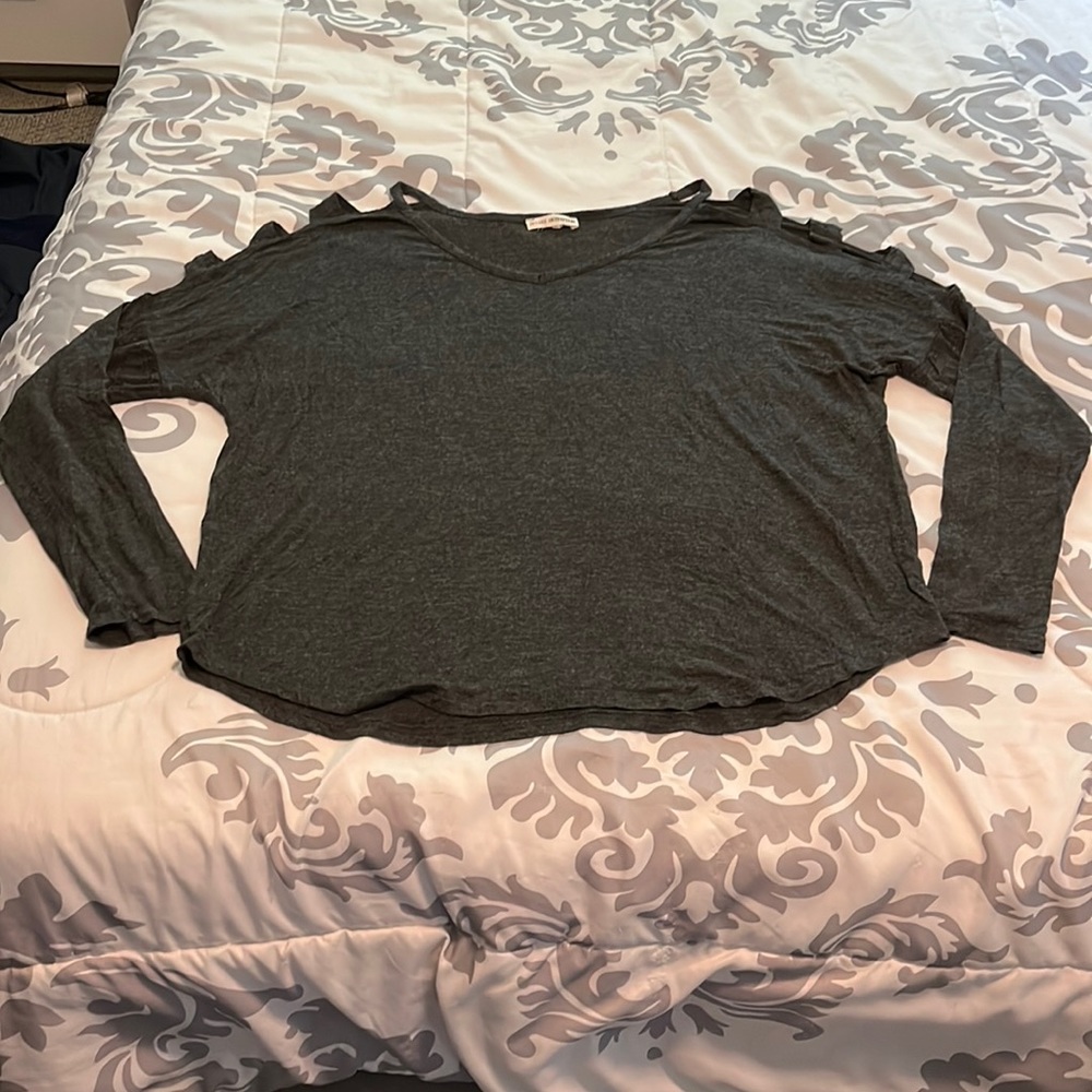 Long sleeve tee ❤️